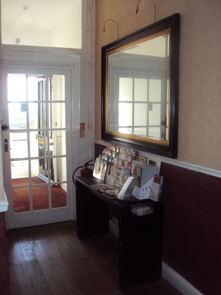 Cecil House Hotel Hove Esterno foto